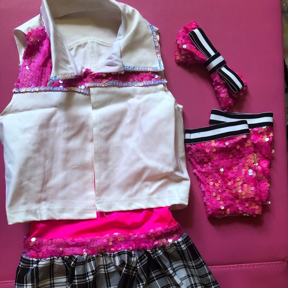 Weissman IC hip hop costume